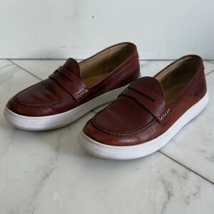 Patina by Portland Leather Company Women 7 brown leather loafer slip on sneakers